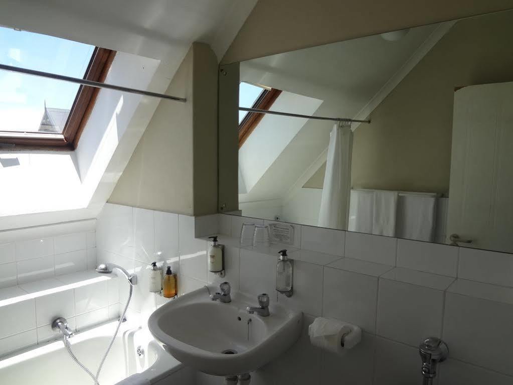 Ikhaya Lodge Кейптаун Екстериор снимка