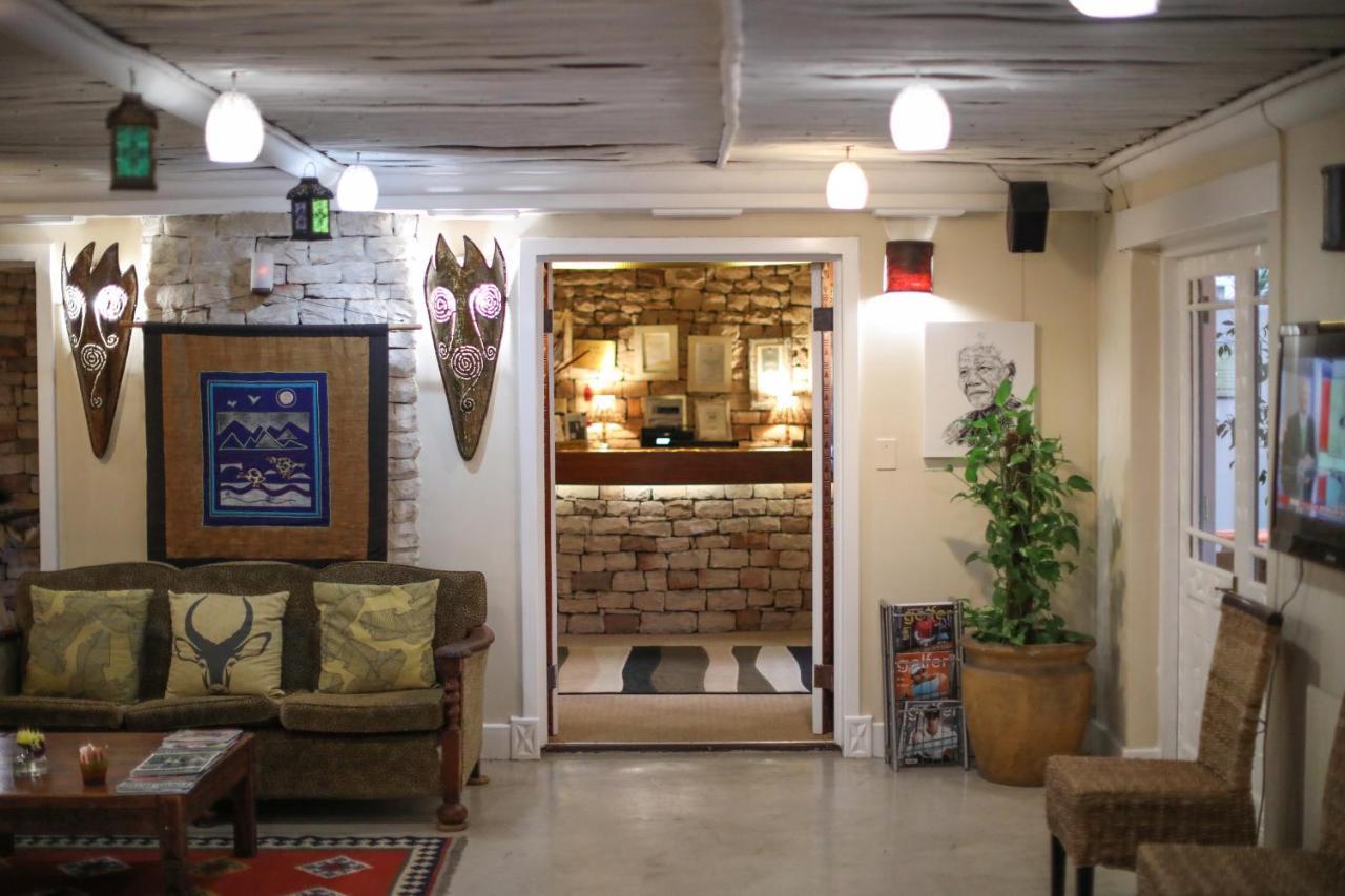 Ikhaya Lodge Кейптаун Екстериор снимка